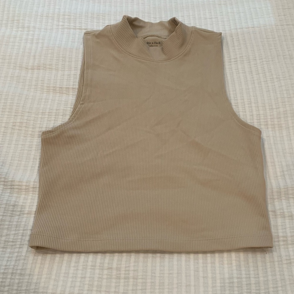 Abercrombie mock neck fitted tank